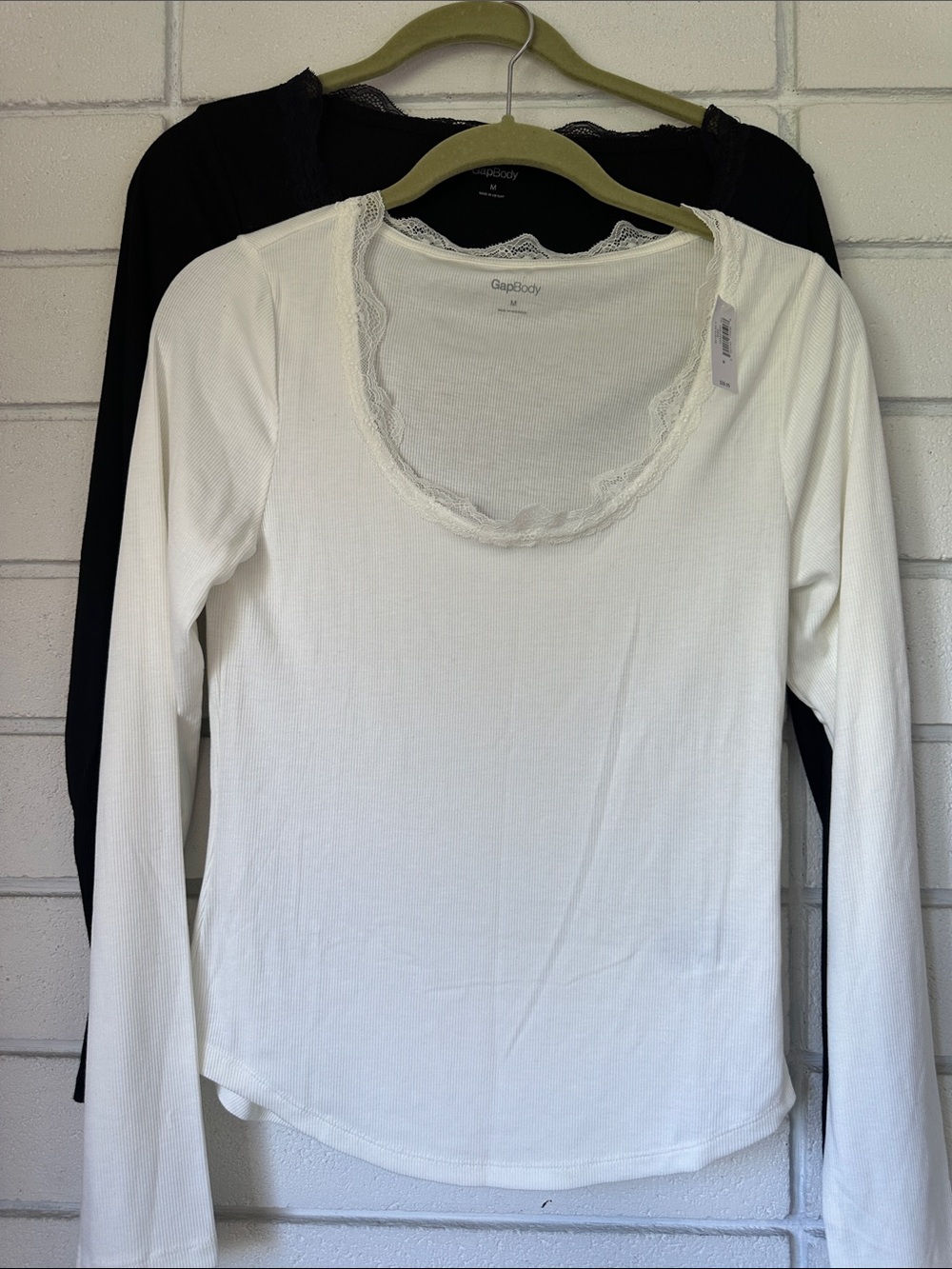 Gap set of 2 Lace-Trim Long Sleeve Scoop Neck Top - White/black